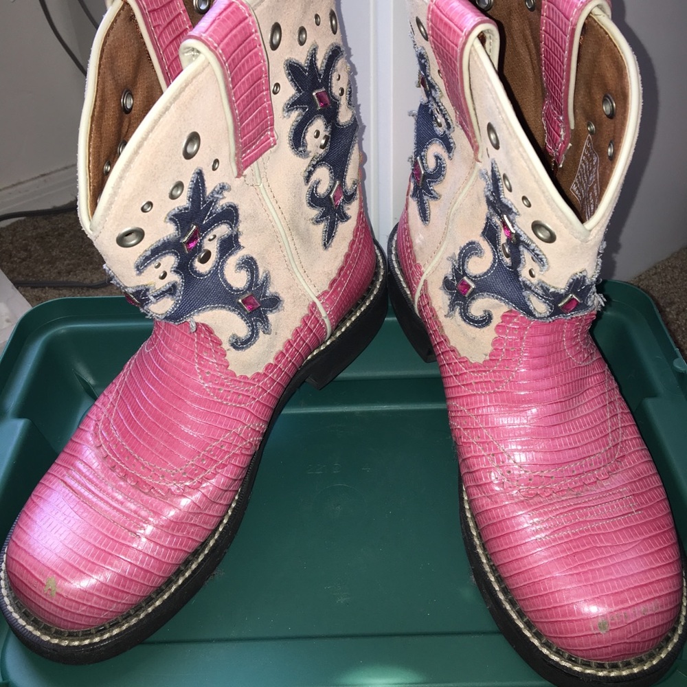 Ariat Baby Phat pink